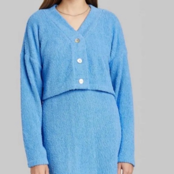 3‎ for 25!! NWT Fuzzy Periwinkle Cardigan! - Picture 1 of 3